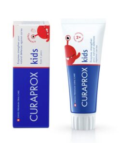 Curaprox KIDS hambapasta lastele al. 2 eluaastast - 950ppm fluoriidiga (MAASIKA, 60ml)