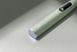 Oclean X Ultra 20 Set elektriline hambahari ROHELINE (3 otsikut, WiFi, laetav reisivutlar) - Pilt 5